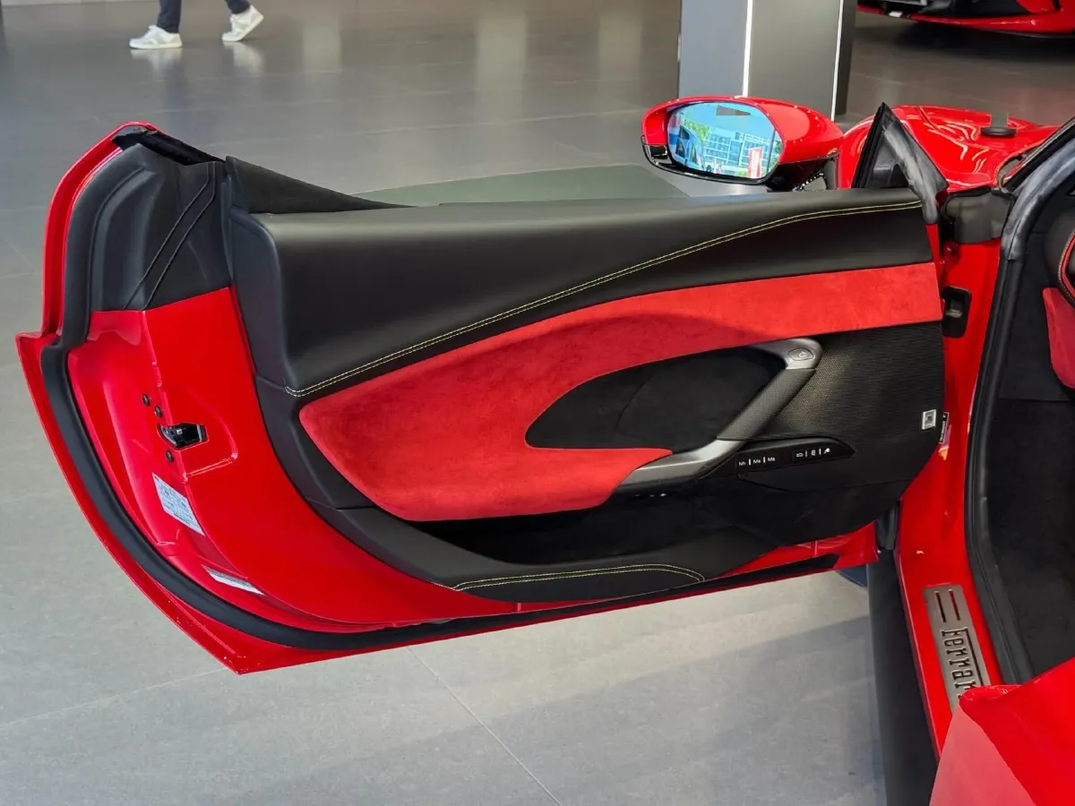 2021 Ferrari 296 3.0T 663HP V6 8DCT PHEV 7.45KWH,autocango,china used car exporter,china ev exporter,chinese used car exporter,chinese used ev exporter