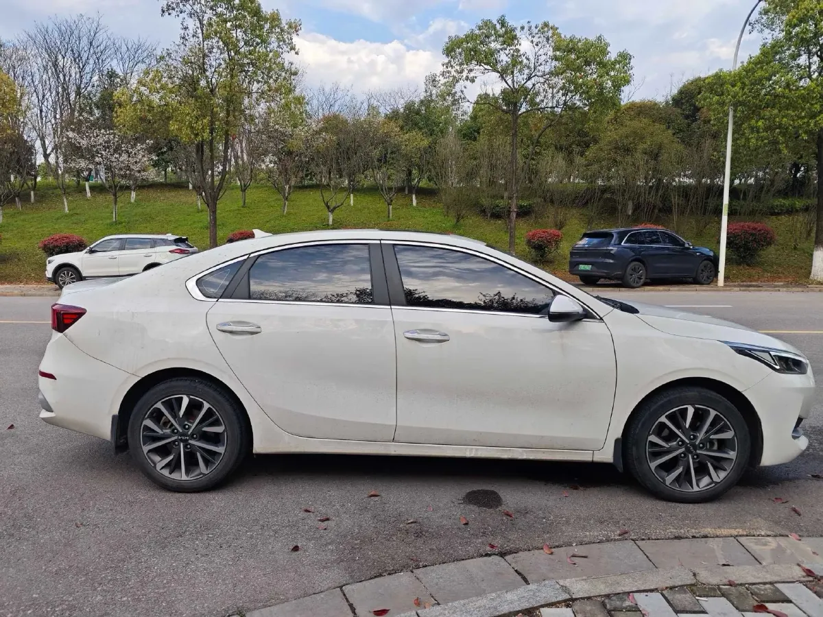 2021 Kia K3 1.5L 115HP L4 CVT,autocango,china used car exporter,china ev exporter,chinese used car exporter,chinese used ev exporter