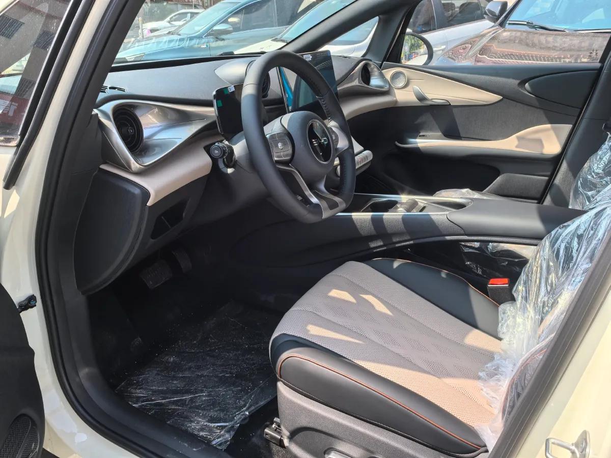 2025 BYD Dolphin BEV 44.928KWH,autocango,china used car exporter,china ev exporter,chinese used car exporter,chinese used ev exporter