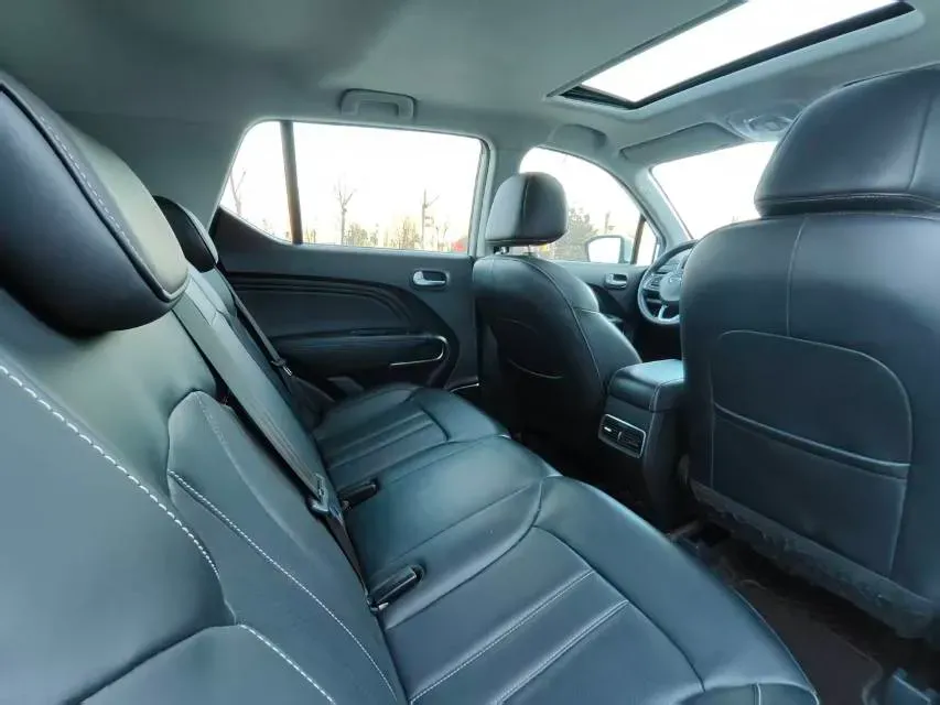 2021 GAC Trumpchi GS3 1.5T 169HP L4 6AT,autocango,china used car exporter,china ev exporter,chinese used car exporter,chinese used ev exporter