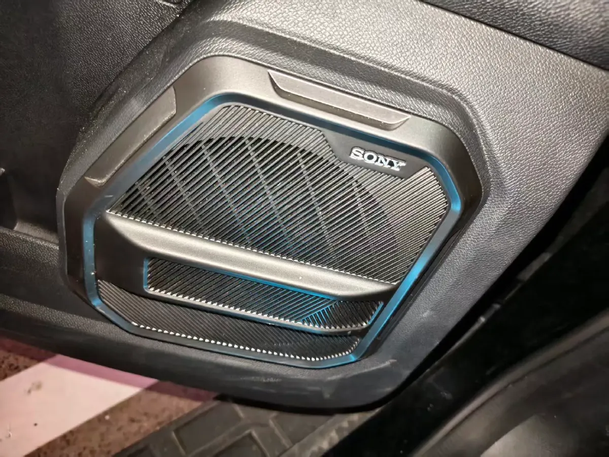 2023 Jetour Traveller 2.0T 254HP L4 7DCT,autocango,china used car exporter,china ev exporter,chinese used car exporter,chinese used ev exporter