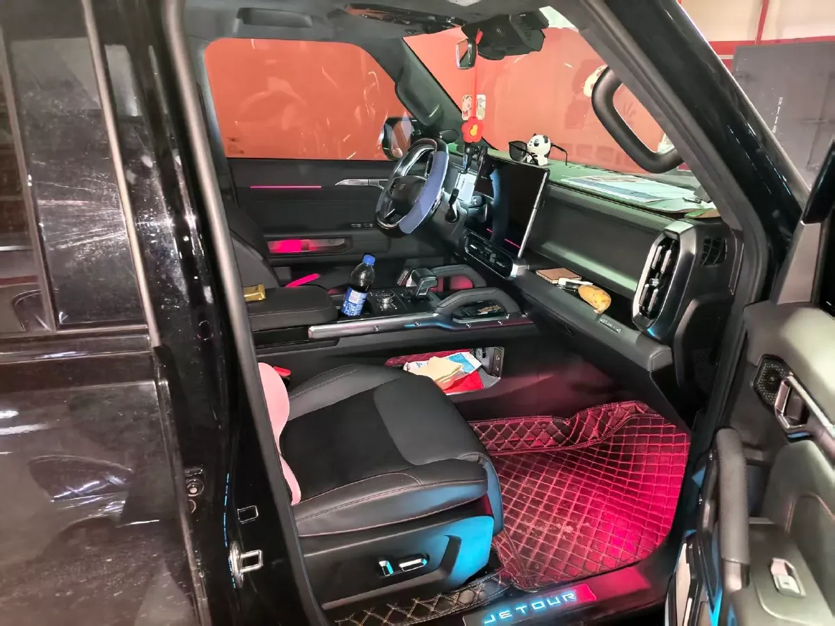 2023 Jetour Traveller 2.0T 254HP L4 7DCT,autocango,china used car exporter,china ev exporter,chinese used car exporter,chinese used ev exporter