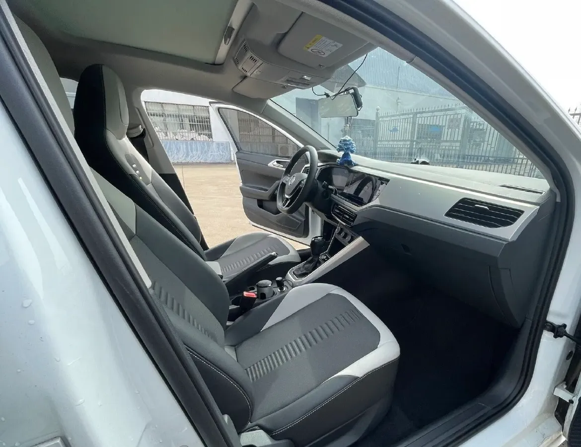 2023 Volkswagen Polo 1.5L 113HP L4 6AT,autocango,china used car exporter,china ev exporter,chinese used car exporter,chinese used ev exporter