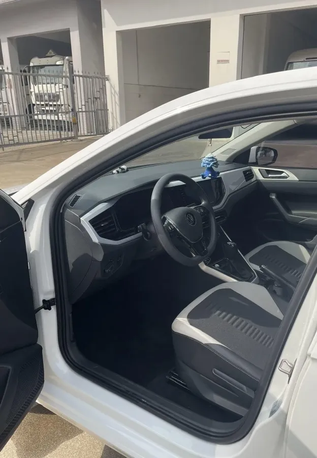 2023 Volkswagen Polo 1.5L 113HP L4 6AT,autocango,china used car exporter,china ev exporter,chinese used car exporter,chinese used ev exporter