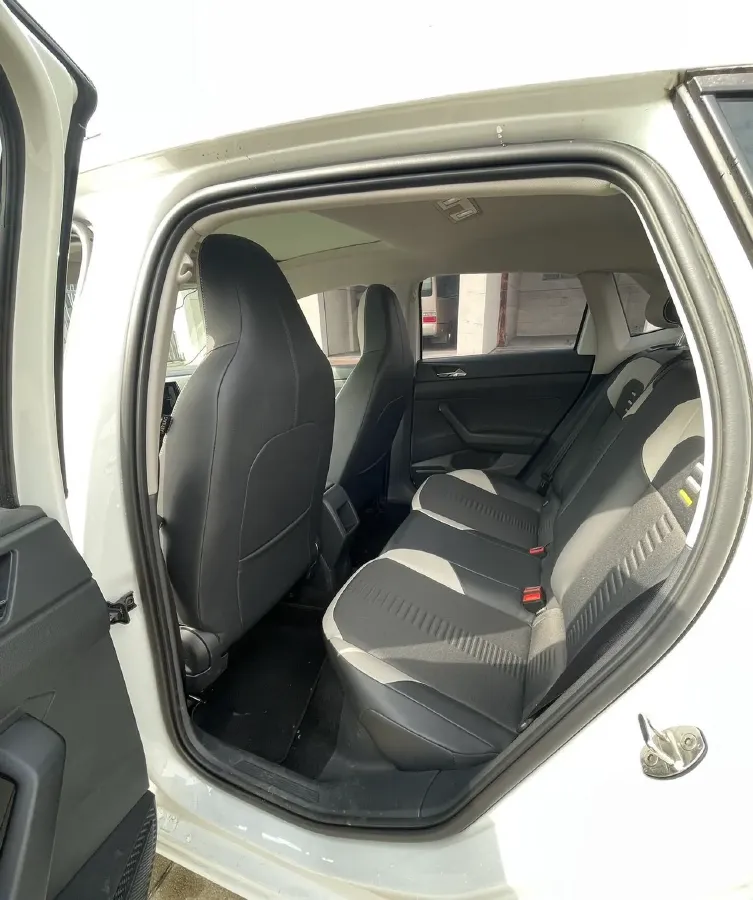 2023 Volkswagen Polo 1.5L 113HP L4 6AT,autocango,china used car exporter,china ev exporter,chinese used car exporter,chinese used ev exporter