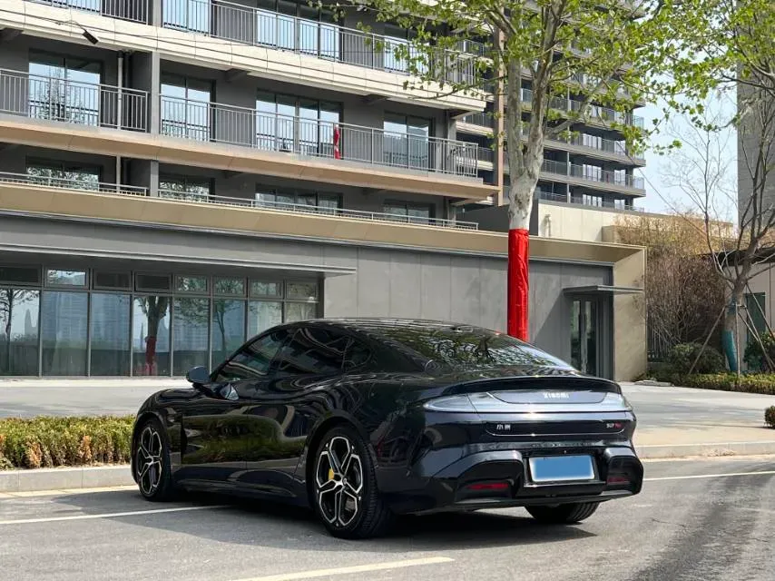 2024 MI SU7 BEV 101KWH,autocango,china used car exporter,china ev exporter,chinese used car exporter,chinese used ev exporter