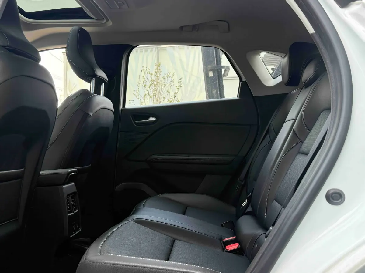 2019 Renault Captur 1.3T 159HP L4 7DCT,autocango,china used car exporter,china ev exporter,chinese used car exporter,chinese used ev exporter