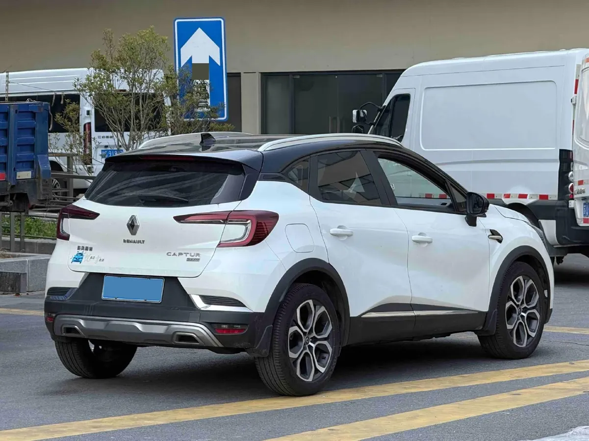2019 Renault Captur 1.3T 159HP L4 7DCT,autocango,china used car exporter,china ev exporter,chinese used car exporter,chinese used ev exporter