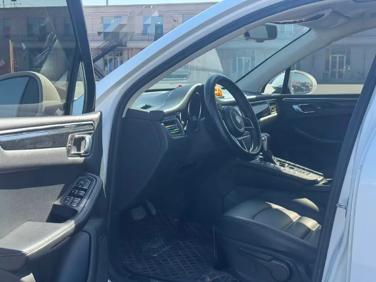 2017 Zotye SR9 2.0T 190HP L4 6DCT,autocango,china used car exporter,china ev exporter,chinese used car exporter,chinese used ev exporter