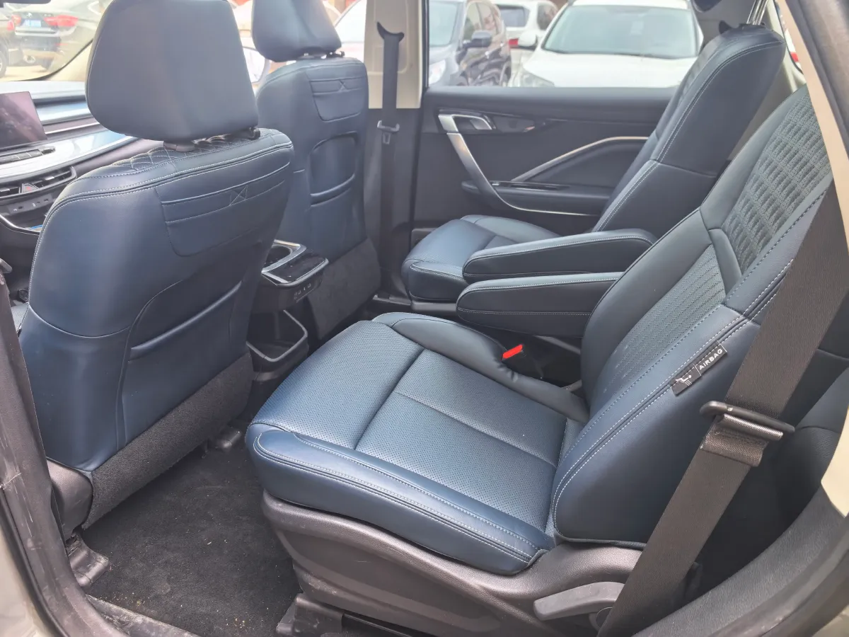 2023 Geely JiaJi 1.5T 181HP L4 7DCT,autocango,china used car exporter,china ev exporter,chinese used car exporter,chinese used ev exporter