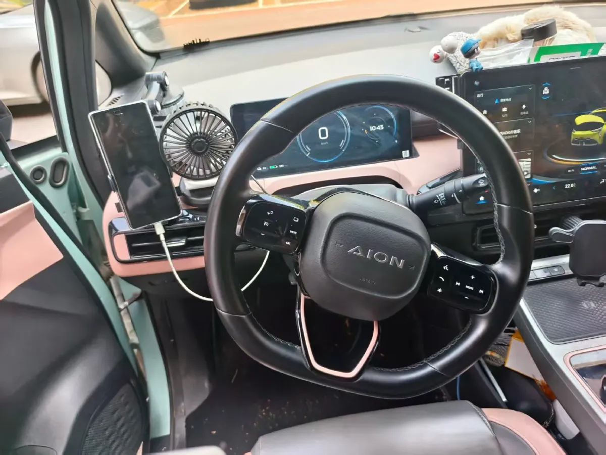 2022 Geely Okavango 1.8T 184HP L4 7DCT,autocango,china used car exporter,china ev exporter,chinese used car exporter,chinese used ev exporter