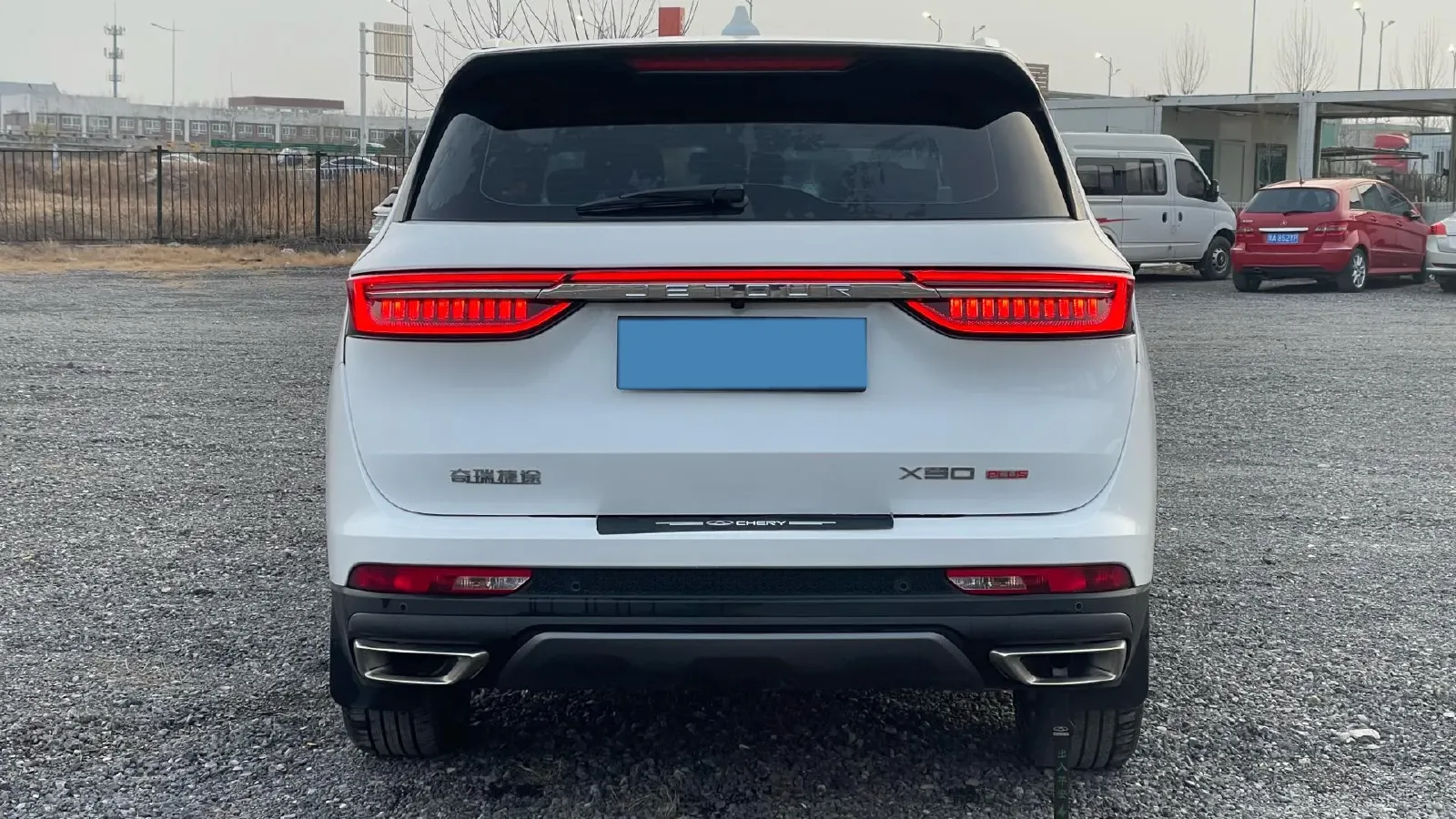 2024 Jetour X90 Plus 1.6T 197HP L4 7DCT,autocango,china used car exporter,china ev exporter,chinese used car exporter,chinese used ev exporter