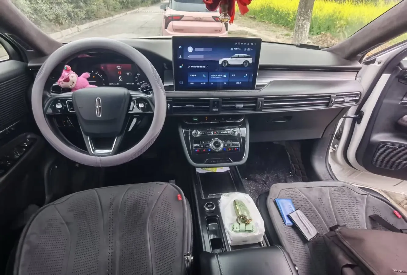 2020 Lincoln Corsair 2.0T 245HP L4 8AT,autocango,china used car exporter,china ev exporter,chinese used car exporter,chinese used ev exporter