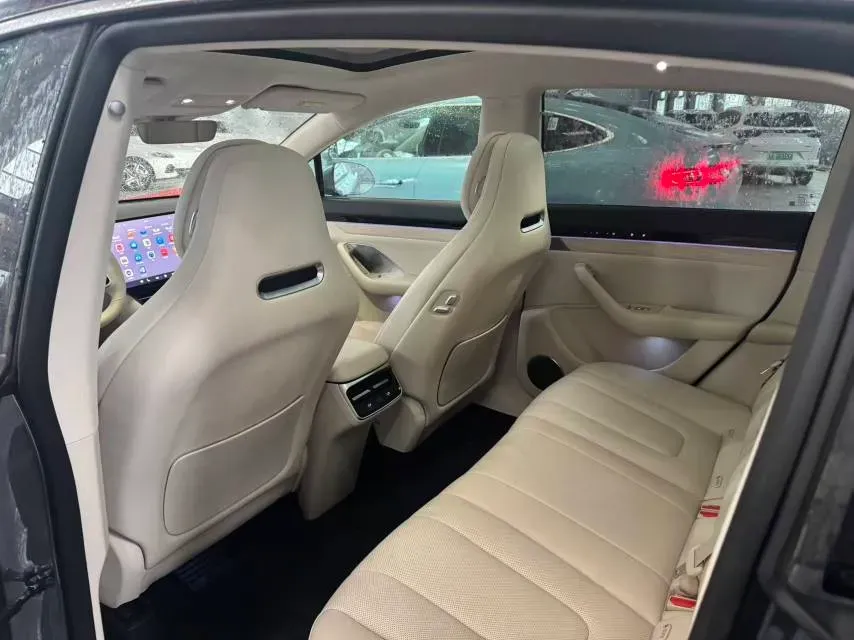 2024 HIMA R7 BEV 82KWH,autocango,china used car exporter,china ev exporter,chinese used car exporter,chinese used ev exporter