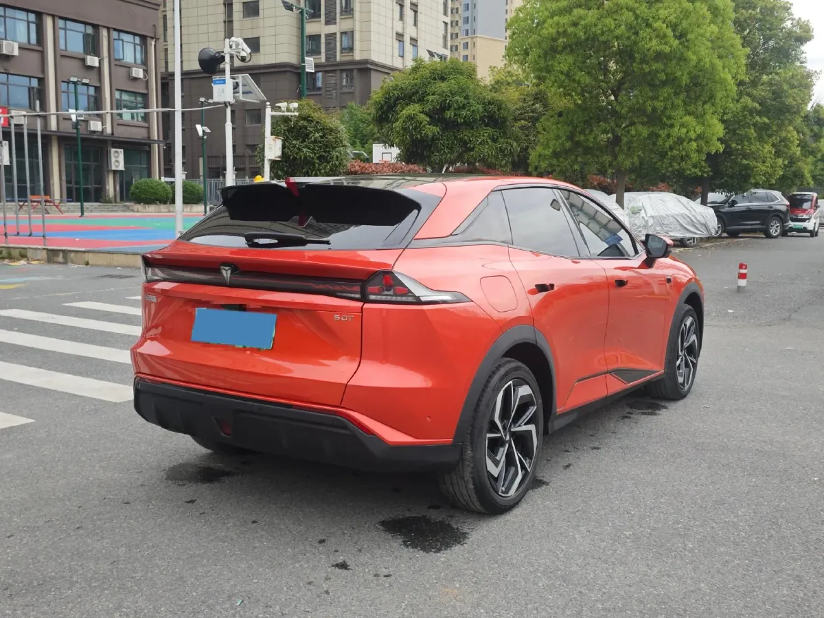 2024 JAC Refine RefineRF8 2.0T 253HP L4 8AT,autocango,china used car exporter,china ev exporter,chinese used car exporter,chinese used ev exporter