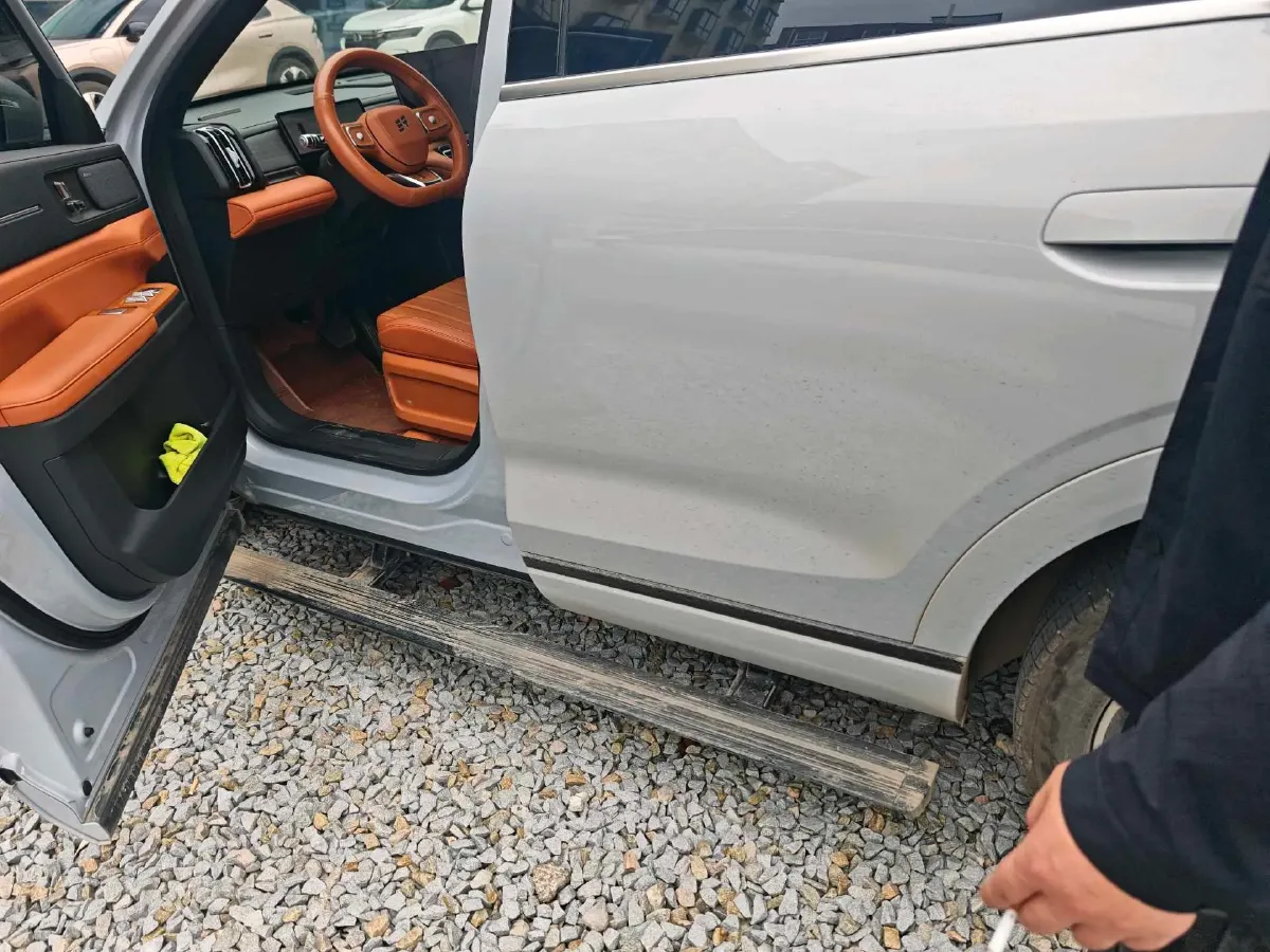 2025 Jetour X70 PLUS C-DM 1.5T 156HP L4 2DHT PHEV,autocango,china used car exporter,china ev exporter,chinese used car exporter,chinese used ev exporter