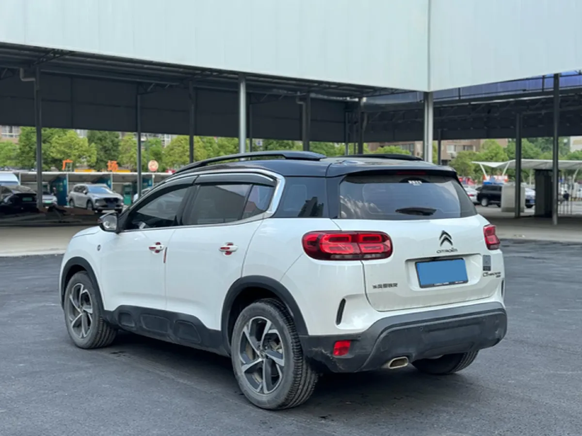 2020 Citroen C5 Aircross 1.6T 170HP L4 6AT,autocango,china used car exporter,china ev exporter,chinese used car exporter,chinese used ev exporter