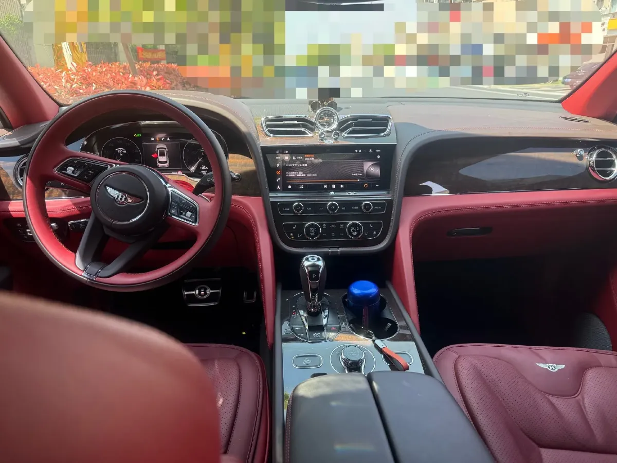 2022 Bentley Bentayga 4.0T 550HP V8 8AT,autocango,china used car exporter,china ev exporter,chinese used car exporter,chinese used ev exporter