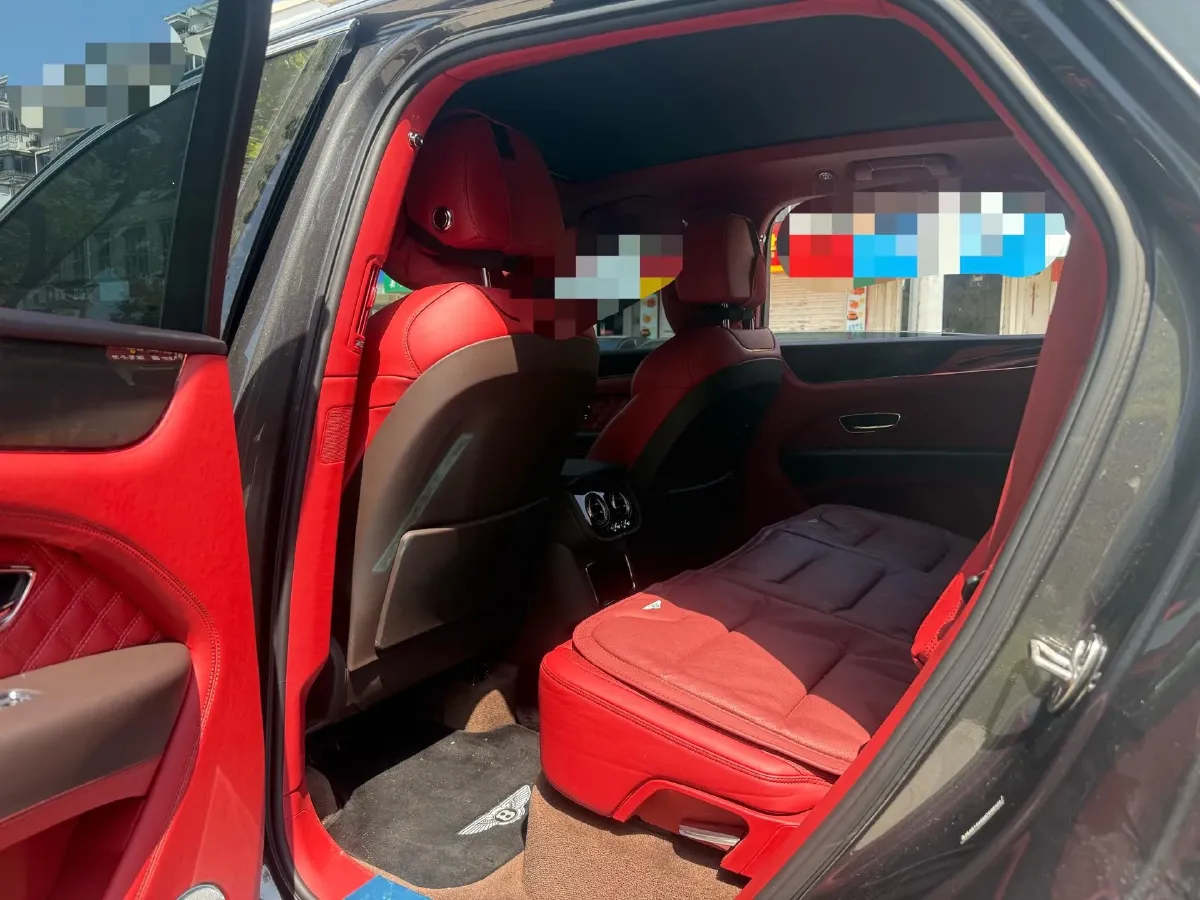 2022 Bentley Bentayga 4.0T 550HP V8 8AT,autocango,china used car exporter,china ev exporter,chinese used car exporter,chinese used ev exporter