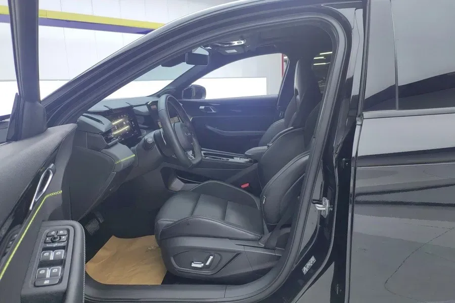 2023 MAXUS G50 1.5T 181HP L4 7DCT,autocango,china used car exporter,china ev exporter,chinese used car exporter,chinese used ev exporter