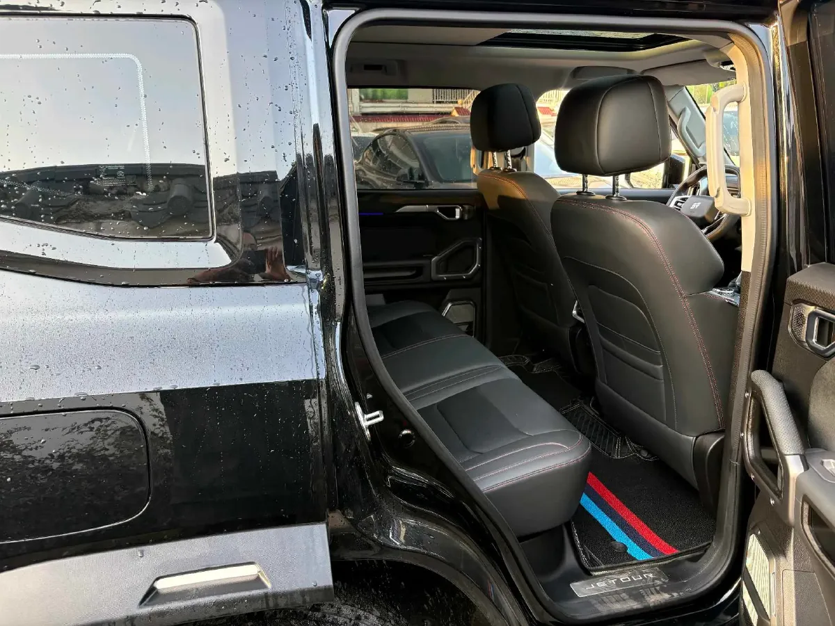 2024 Jetour ShanHai TravellerC-DM 1.5T 156HP L4 3DHT PHEV 26.7KWH,autocango,china used car exporter,china ev exporter,chinese used car exporter,chinese used ev exporter