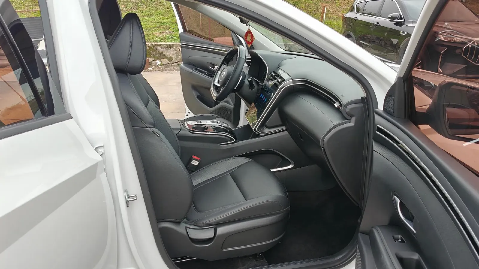 2021 Hyundai Tucson 1.5T 200HP L4 7DCT,autocango,china used car exporter,china ev exporter,chinese used car exporter,chinese used ev exporter