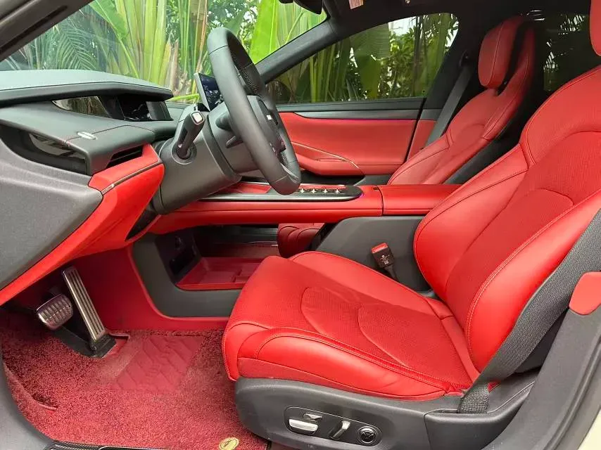 2024 MI SU7 BEV 101KWH,autocango,china used car exporter,china ev exporter,chinese used car exporter,chinese used ev exporter