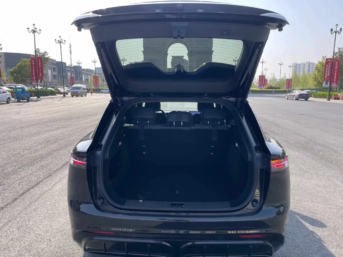 2024 Voyah ZhiYin BEV 77KWH,autocango,china used car exporter,china ev exporter,chinese used car exporter,chinese used ev exporter