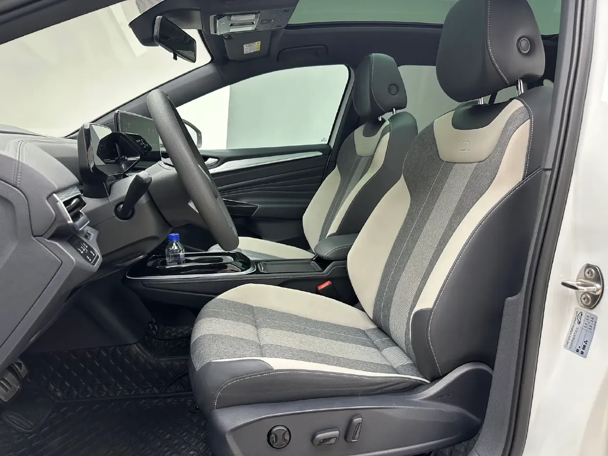 2024 Volkswagen ID.4 Crozz BEV 55.7KWH,autocango,china used car exporter,china ev exporter,chinese used car exporter,chinese used ev exporter