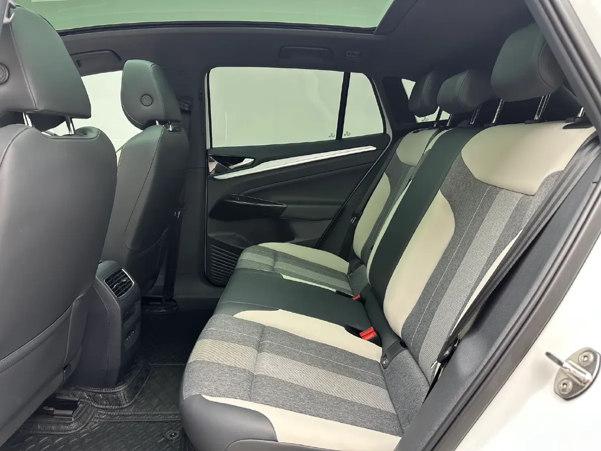 2024 Volkswagen ID.4 Crozz BEV 55.7KWH,autocango,china used car exporter,china ev exporter,chinese used car exporter,chinese used ev exporter