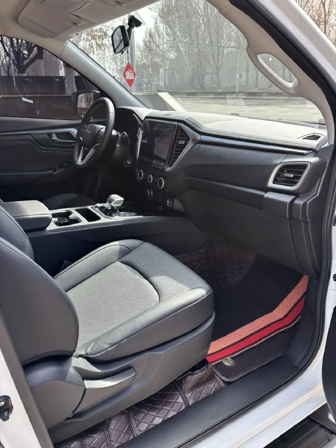 2023 Isuzu LingTuo 2.5T 150HP L4 8AT,autocango,china used car exporter,china ev exporter,chinese used car exporter,chinese used ev exporter