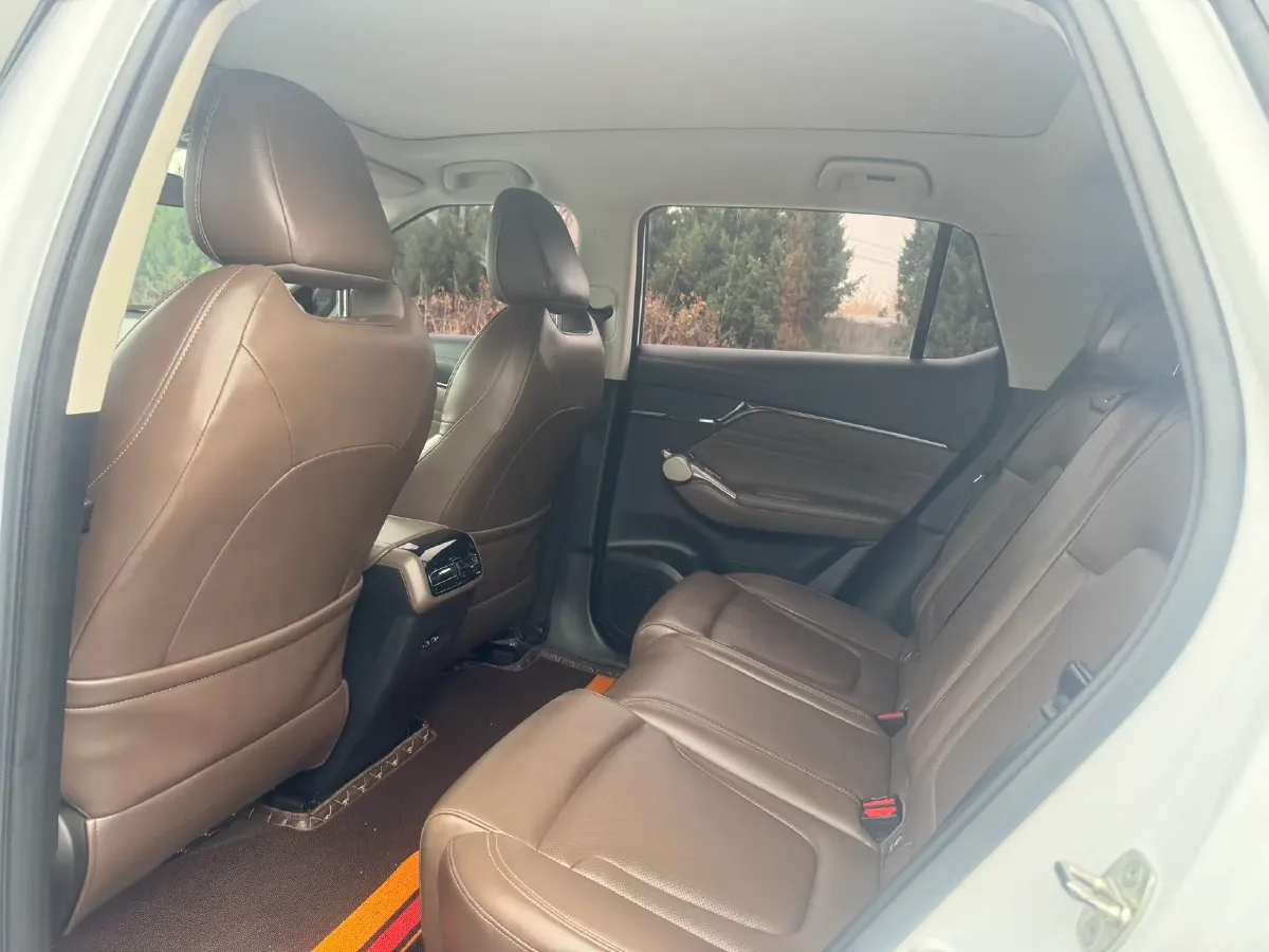 2024 GAC Trumpchi GS4 1.5T 177HP L4 7DCT,autocango,china used car exporter,china ev exporter,chinese used car exporter,chinese used ev exporter