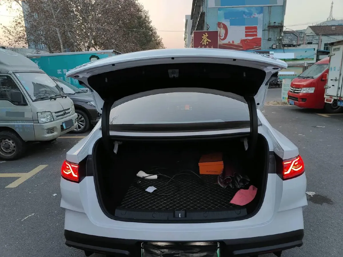 2024 BYD QinL 1.5L 101HP L4 E-CVT PHEV 10.08KWH,autocango,china used car exporter,china ev exporter,chinese used car exporter,chinese used ev exporter