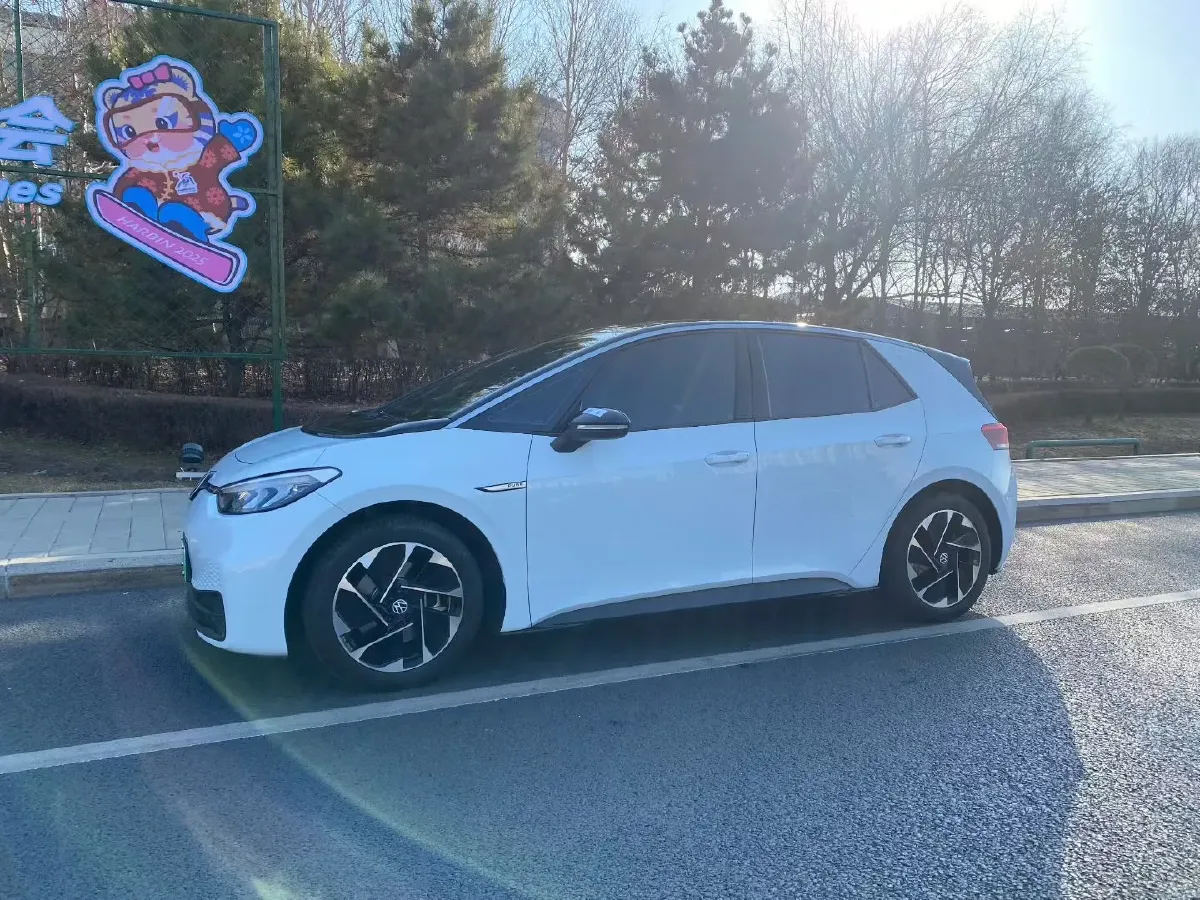 2023 Volkswagen Golf 1.4T 150HP L4 7DCT,autocango,china used car exporter,china ev exporter,chinese used car exporter,chinese used ev exporter