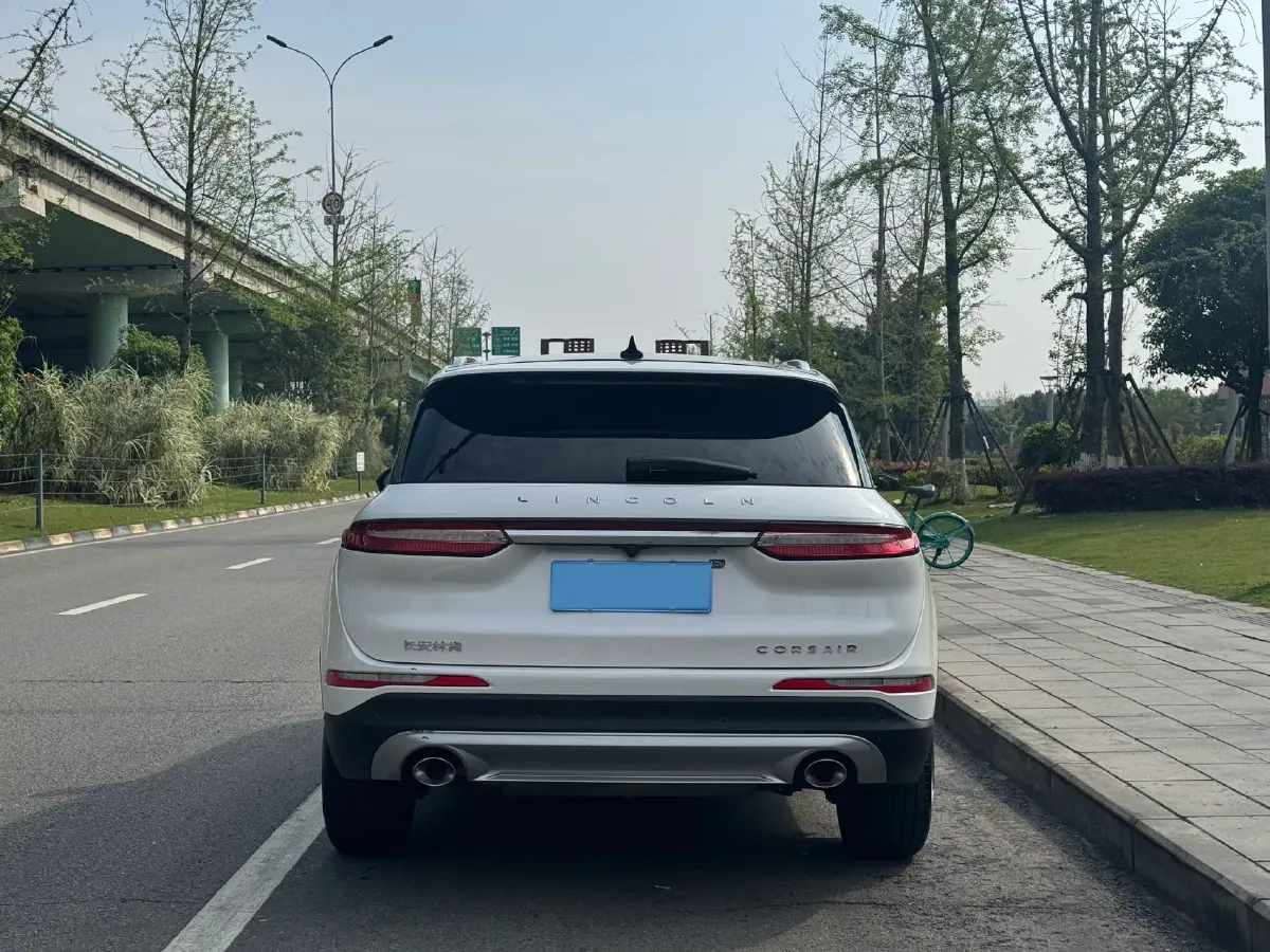 2020 Lincoln Corsair 2.0T 245HP L4 8AT,autocango,china used car exporter,china ev exporter,chinese used car exporter,chinese used ev exporter