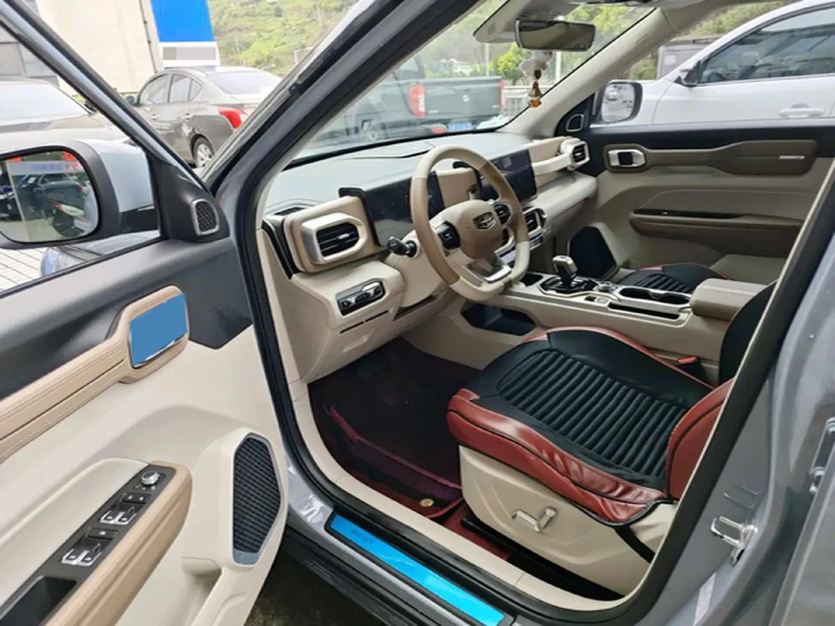 2020 Geely ICON 1.5T 177HP L3 7DCT,autocango,china used car exporter,china ev exporter,chinese used car exporter,chinese used ev exporter