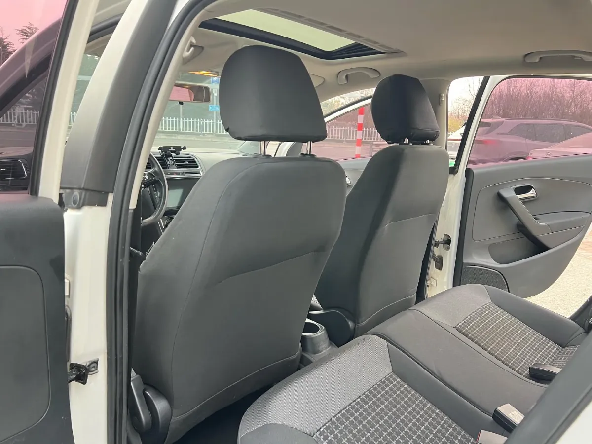 2018 Chery Tiggo 7 1.5T 156HP L4 6DCT,autocango,china used car exporter,china ev exporter,chinese used car exporter,chinese used ev exporter