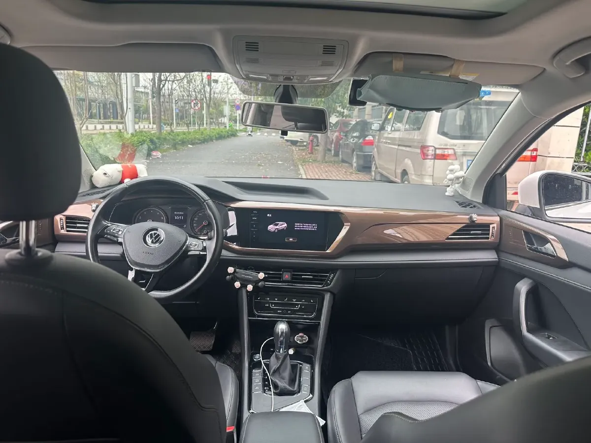 2021 Volkswagen Tharu 1.4T 150HP L4 7DCT,autocango,china used car exporter,china ev exporter,chinese used car exporter,chinese used ev exporter