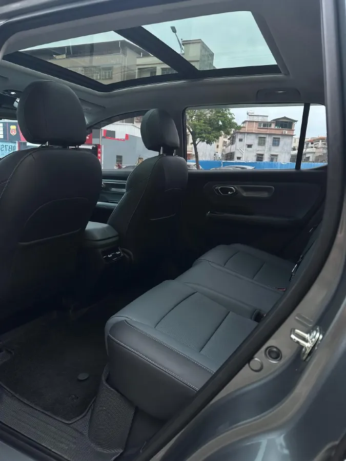 2023 MAXUS Interstellar 2.0T 143HP L4 6AT,autocango,china used car exporter,china ev exporter,chinese used car exporter,chinese used ev exporter