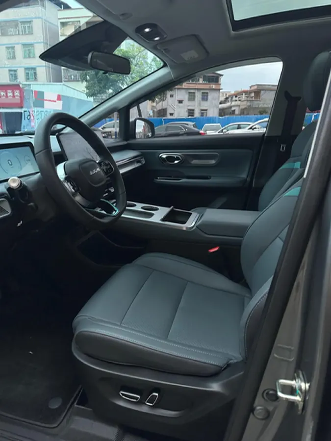 2023 MAXUS Interstellar 2.0T 143HP L4 6AT,autocango,china used car exporter,china ev exporter,chinese used car exporter,chinese used ev exporter