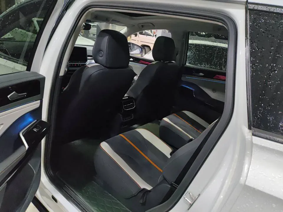 2022 Volkswagen ID.6 Crozz BEV 84.8KWH,autocango,china used car exporter,china ev exporter,chinese used car exporter,chinese used ev exporter