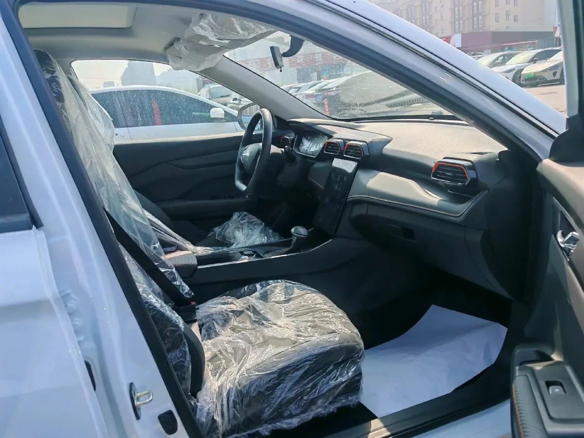 2024 DongFeng Aeolus YiXuan GS 1.5L 125HP L4 6DCT,autocango,china used car exporter,china ev exporter,chinese used car exporter,chinese used ev exporter