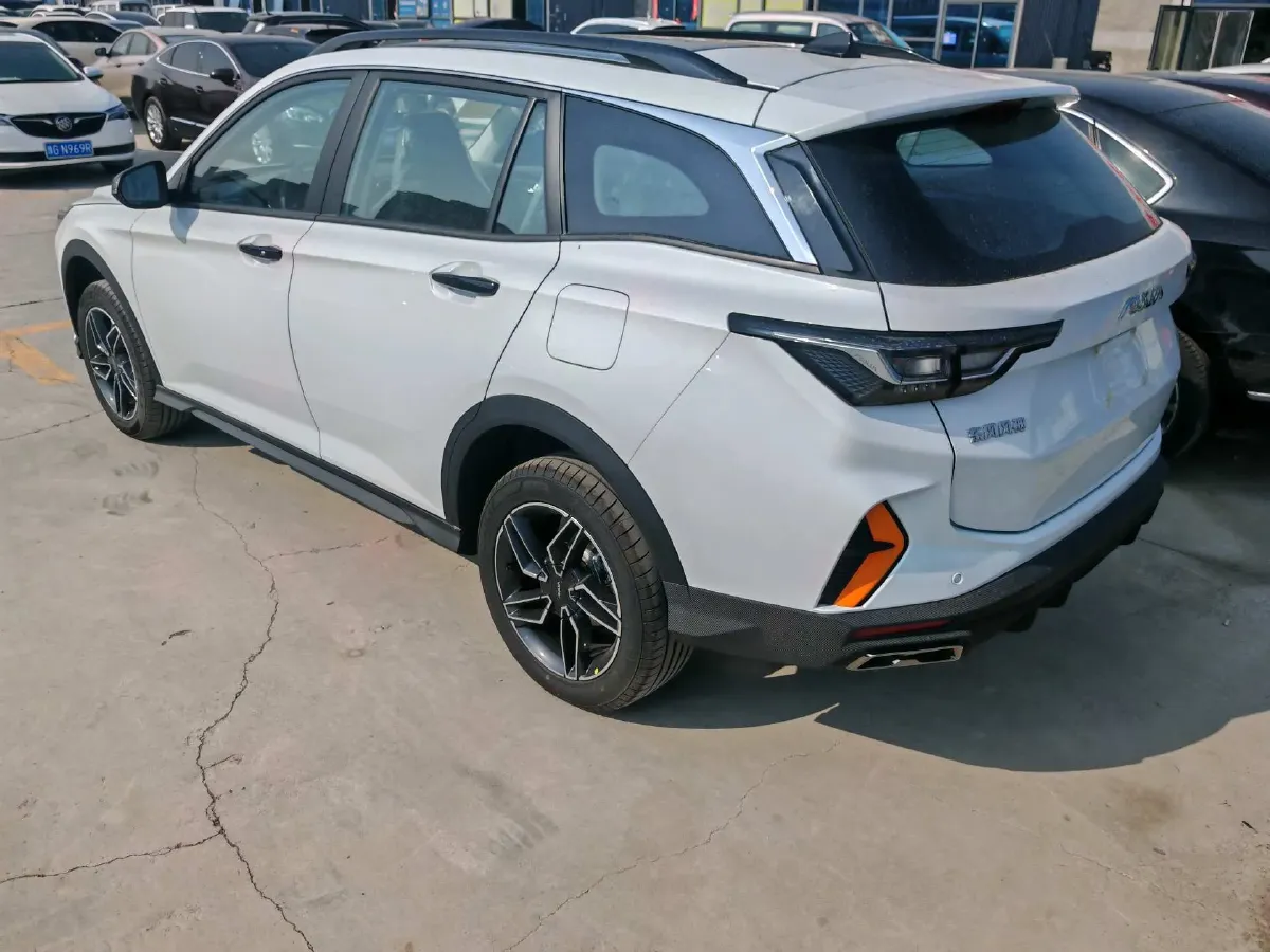 2024 DongFeng Aeolus YiXuan GS 1.5L 125HP L4 6DCT,autocango,china used car exporter,china ev exporter,chinese used car exporter,chinese used ev exporter