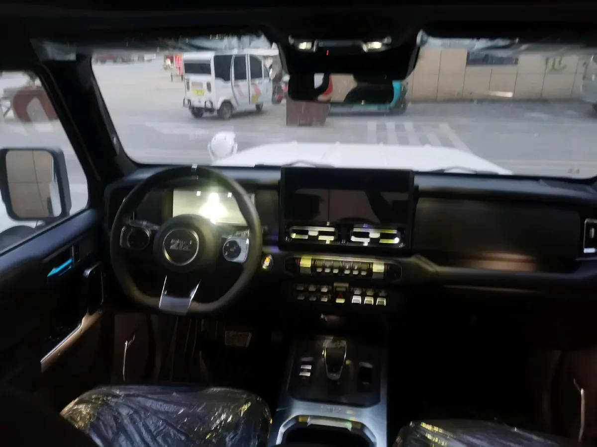 2024 212 212 T01 2.0T 252HP L4 8AT,autocango,china used car exporter,china ev exporter,chinese used car exporter,chinese used ev exporter