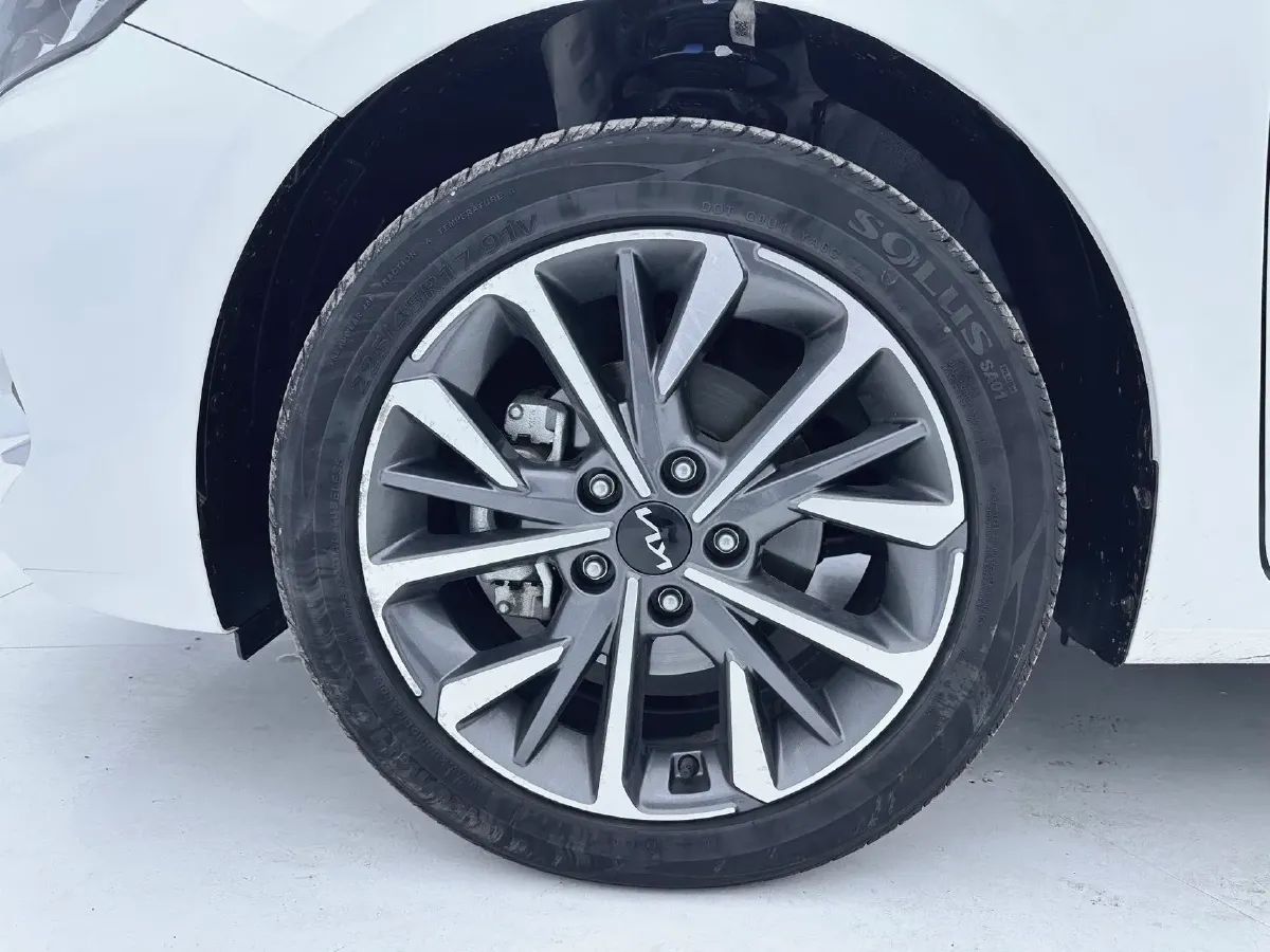 2021 Kia K3 1.5L 115HP L4 CVT,autocango,china used car exporter,china ev exporter,chinese used car exporter,chinese used ev exporter