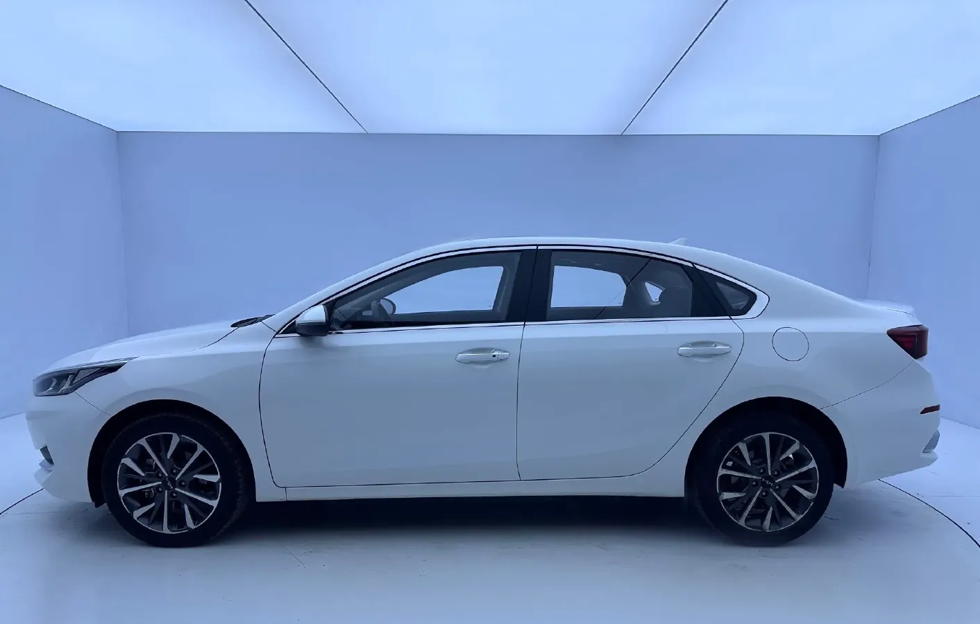 2021 Kia K3 1.5L 115HP L4 CVT,autocango,china used car exporter,china ev exporter,chinese used car exporter,chinese used ev exporter