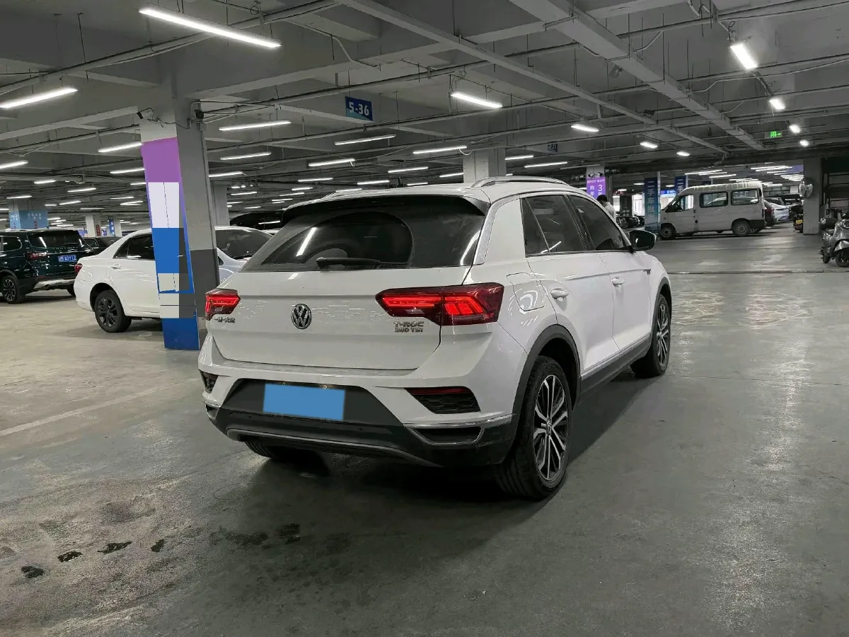 2018 Jeep Renegade 2.0L 155HP L4 9AT,autocango,china used car exporter,china ev exporter,chinese used car exporter,chinese used ev exporter