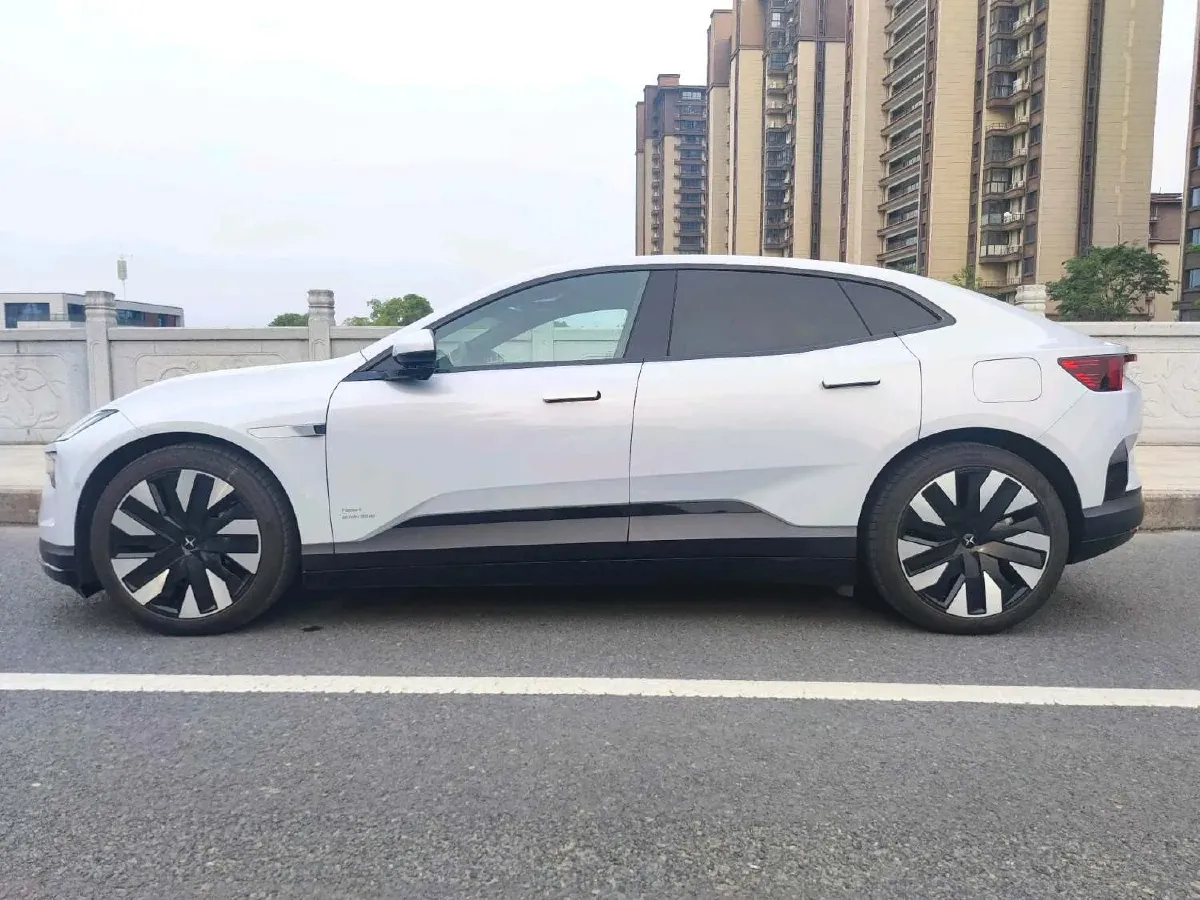 2024 Polestar 4 BEV 86KWH,autocango,china used car exporter,china ev exporter,chinese used car exporter,chinese used ev exporter