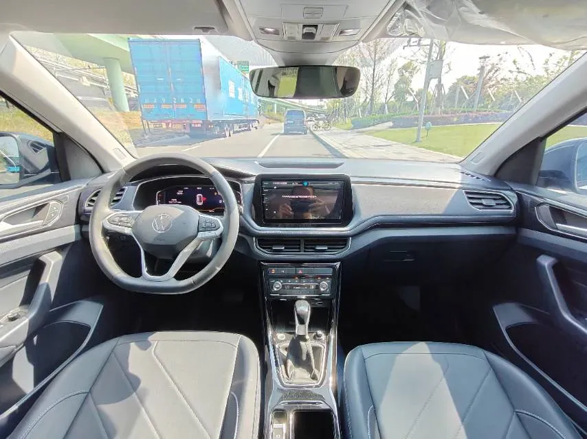 2025 Volkswagen Tharu 1.5T 160HP L4 7DCT,autocango,china used car exporter,china ev exporter,chinese used car exporter,chinese used ev exporter
