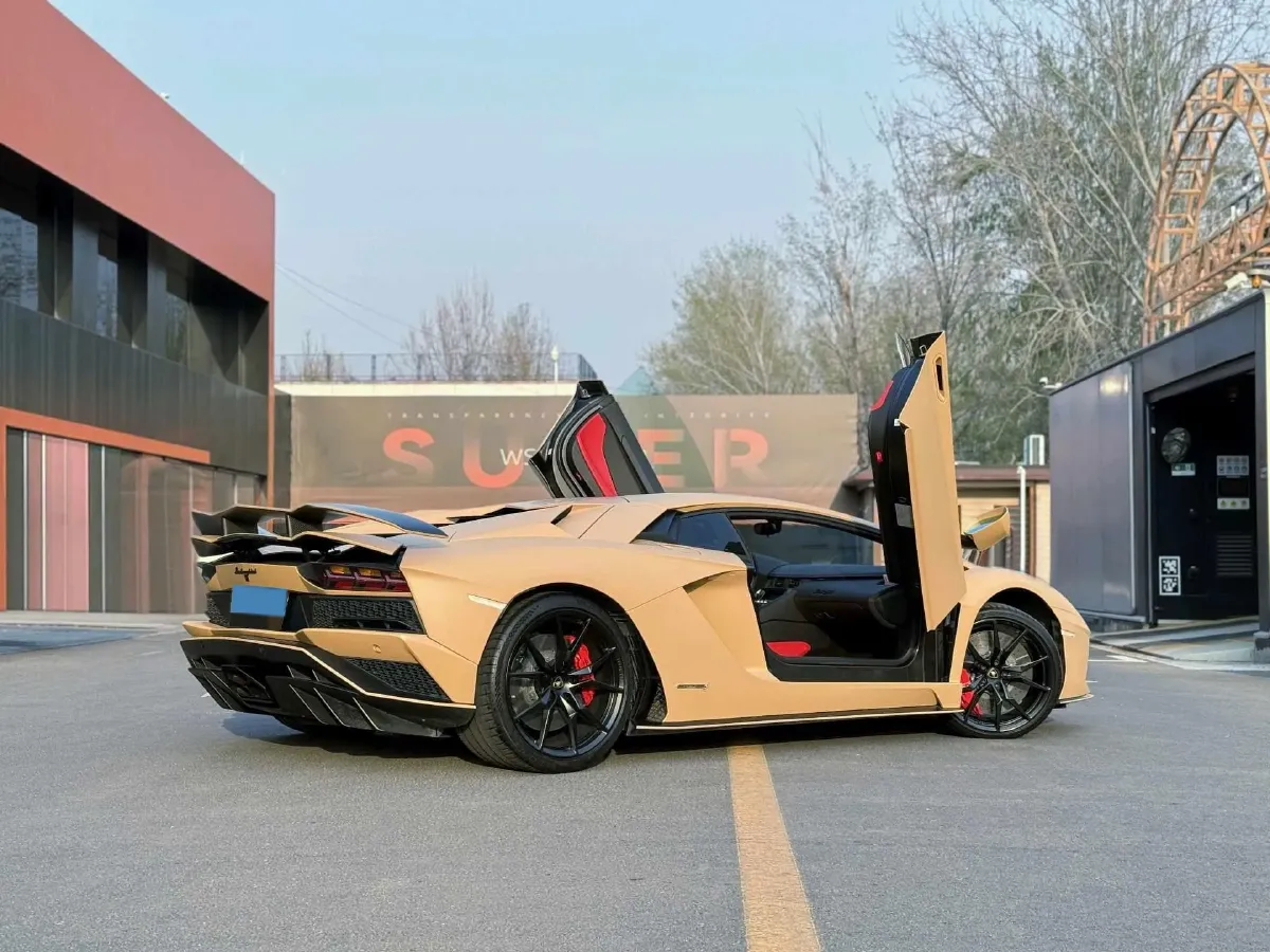 2017 BiSu M3 1.5L 114HP L4 5MT,autocango,china used car exporter,china ev exporter,chinese used car exporter,chinese used ev exporter